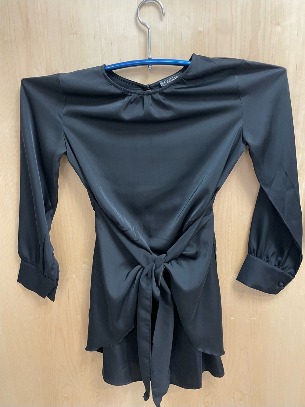 Fashion Brand Company Black Tie-Waist Long Sleeve Tunic